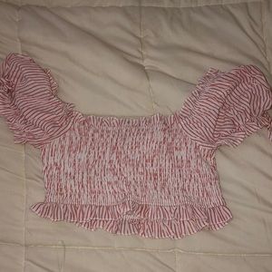 Light pink stripped crop top